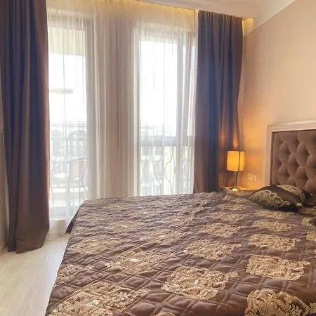 Bratanov Harmony Dream Island شقة ساني بيتش