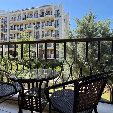 Bratanov Harmony Dream Island Apartament *