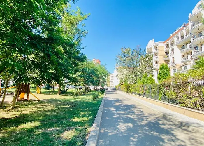 Bratanov Harmony Dream Island * Napospart